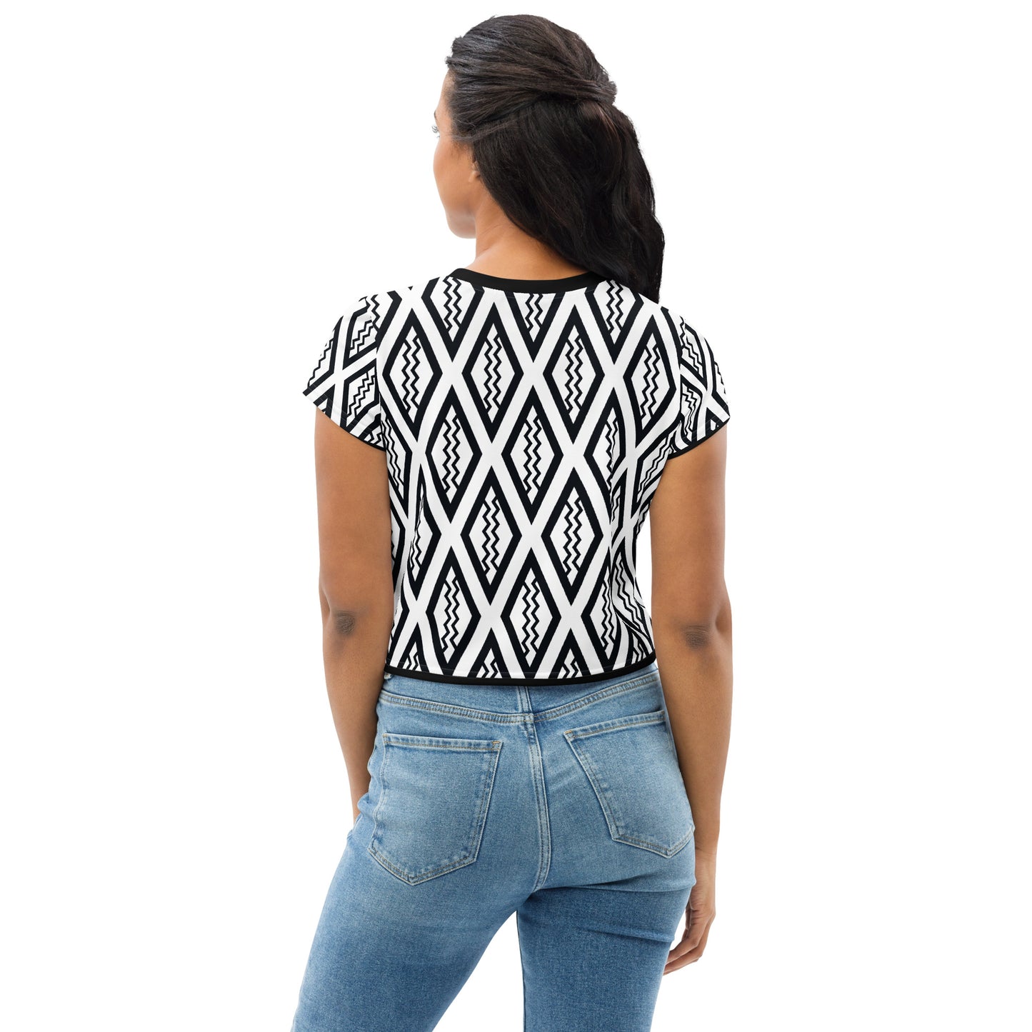 YOWNII Pattern Crop Tee