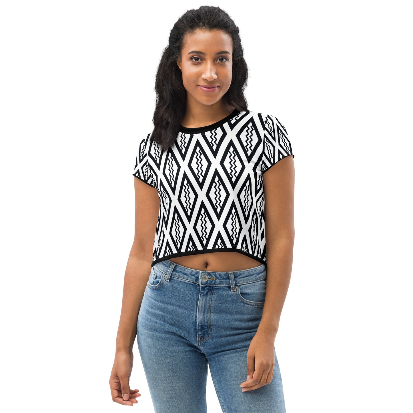 YOWNII Pattern Crop Tee