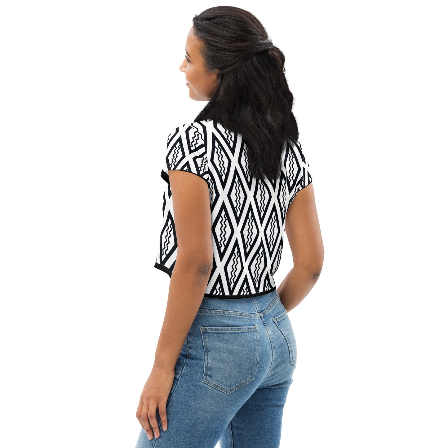 YOWNII Pattern Crop Tee